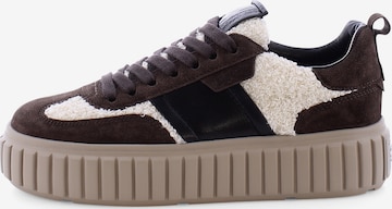 Sneaker bassa 'ZAP' di Kennel & Schmenger in beige: frontale