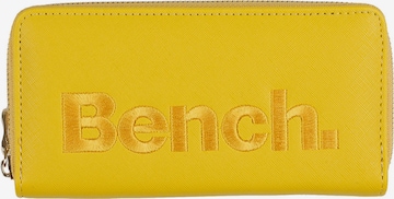 BENCH Wallet in Yellow: front