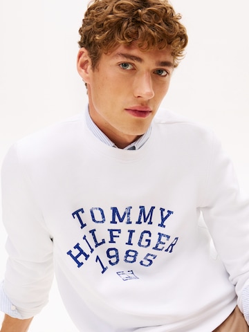 TOMMY HILFIGER Tréning póló - fehér