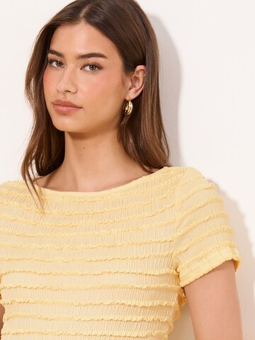 T-shirt Lipsy en jaune