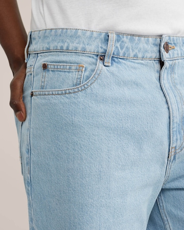 WE Fashion Loosefit Jeans i blå
