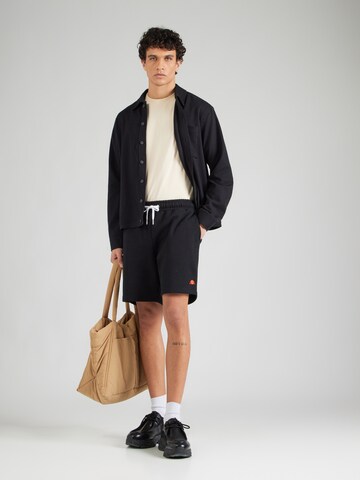 Regular Pantalon 'Islington' ELLESSE en noir