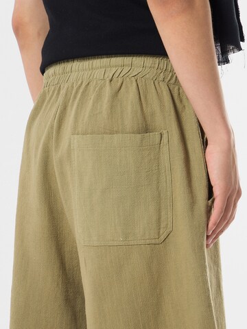 Loosefit Pantaloni 'Harker Heights' di VAMOS CLO in verde