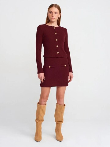 Dilvin Knit cardigan in Red