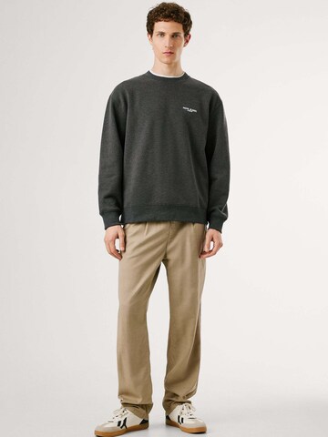 Pepe Jeans Sweatshirt in Grey