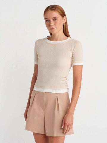 Dilvin T-Shirts in Beige: Vorderseite