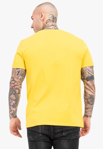Tapout Póló 'BLADE' - sárga