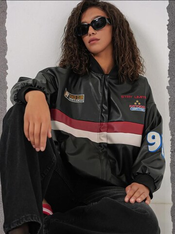 Bigdart Between-Season Jacket in Black