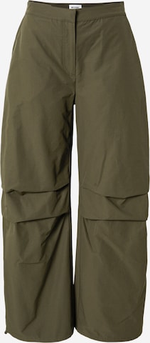 WEEKDAY Pants 'Nilo' in Green: front
