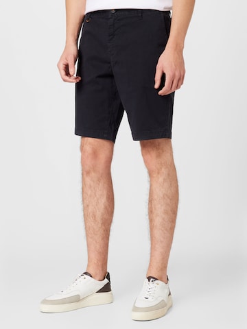 BOSS Orange Regular Shorts in Schwarz: predná strana