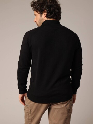 Pull-over 'ALMANACH' Deeluxe en noir