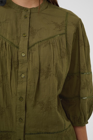 SOAKED IN LUXURY - Camiseta en verde