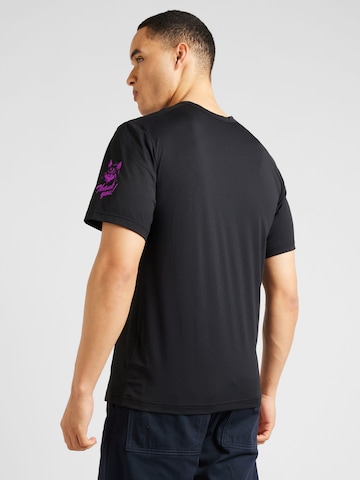 NIKE - Camiseta funcional 'HYVERSE' en negro
