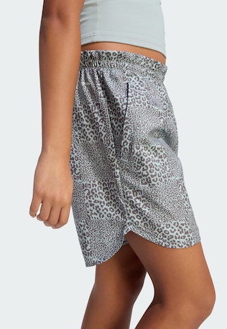 ADIDAS SPORTSWEAR Loosefit Sportshorts 'Future Icons' in Grün