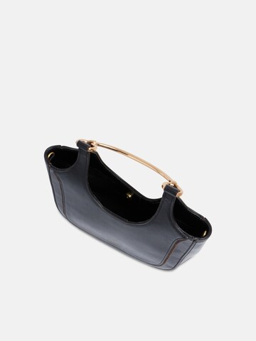 The Bridge Shoulder Bag in Black