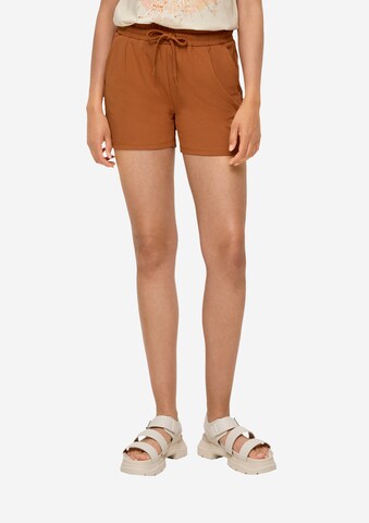 QS Regular Trousers in Brown: front