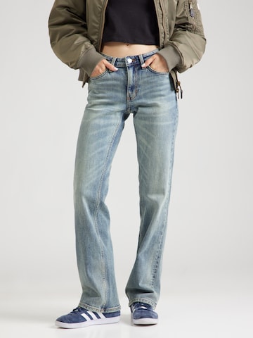 Bootcut Jean WEEKDAY en bleu : devant