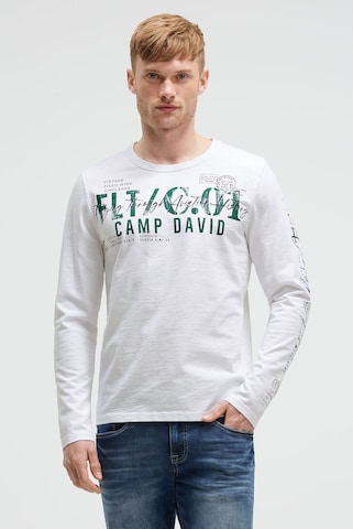 CAMP DAVID Shirt in White: front