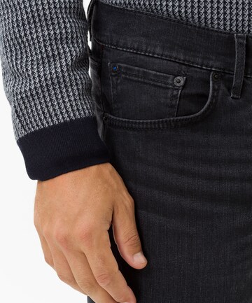 BRAX Slimfit Jeans 'Chuck' in Zwart