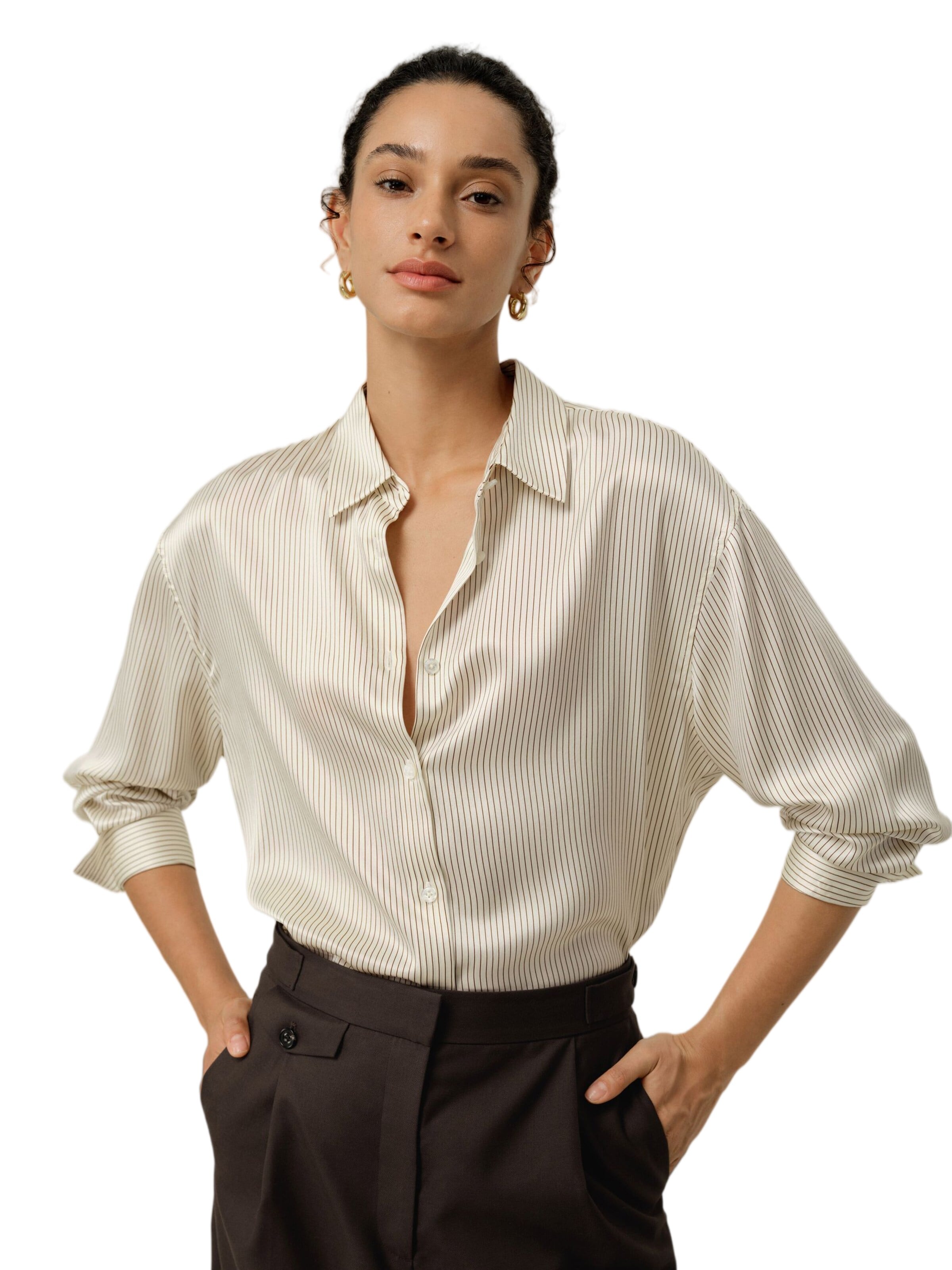 Lilysilk Blouse in Brown: front
