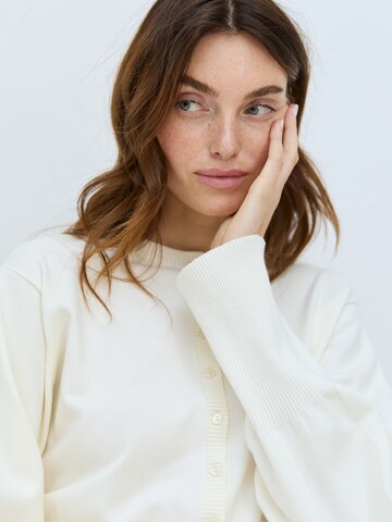 Pull-over Cie Cie en blanc