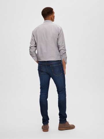 Coupe slim Jean 'Leon' SELECTED HOMME en bleu