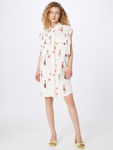 Ipekyol Shirt Dress in White: front