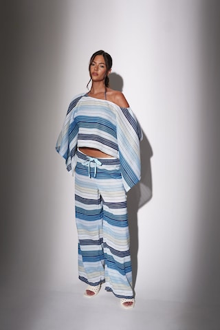 South Beach Cape in Blauw