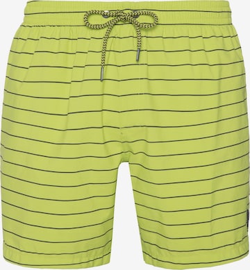 PROTEST Badeshorts 'SHARIF' in Grün: Vorderseite