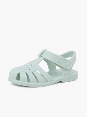 IGOR Beach & Pool Shoes in Green: front