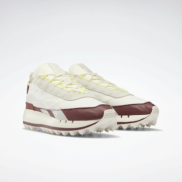 Sneaker bassa 'Legacy 83' di Reebok in bianco