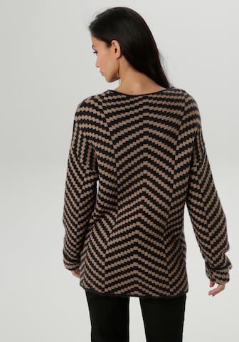 Aniston SELECTED Sweater in Brown
