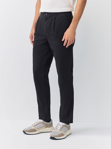 Next Slimfit Lærredsbukser i sort: forside