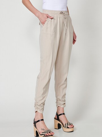 KOROSHI Regular Trousers in Beige