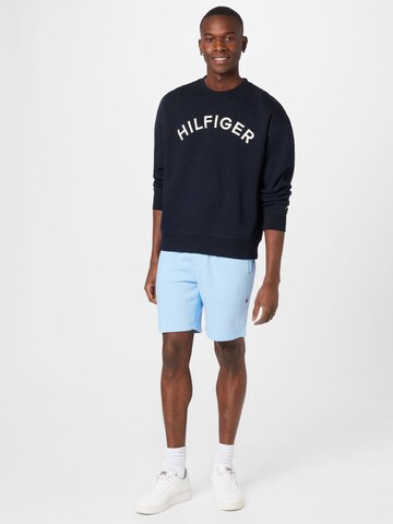 TOMMY HILFIGER Sweatshirt in Blau