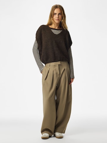 PIECES Pullover 'PCALLIE' i brun