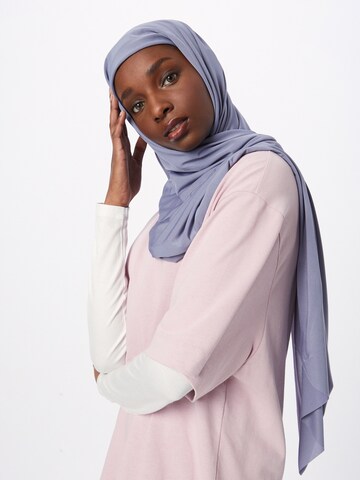 ABOUT YOU Hijab 'Layla' in Blau