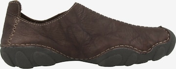 CLARKS Halbschuhe ' Momo Spirit ' in Braun