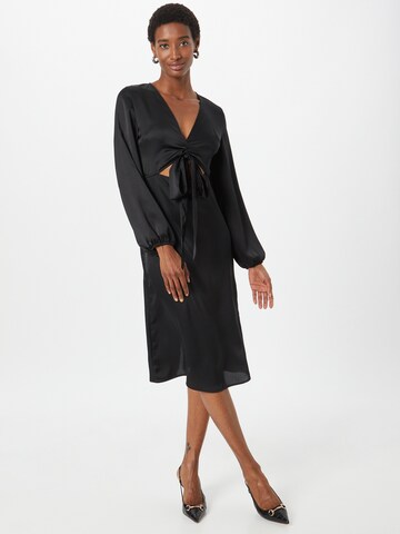 Robe 'Ruby' Gina Tricot en noir : devant