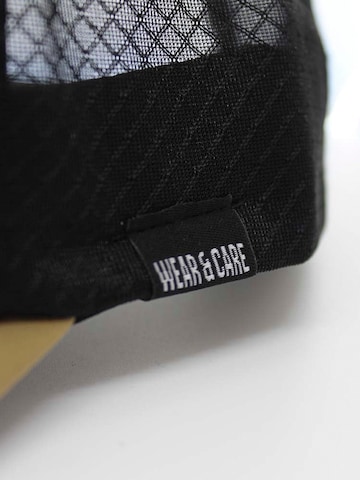 Surf Monkey Athletic Cap in Beige