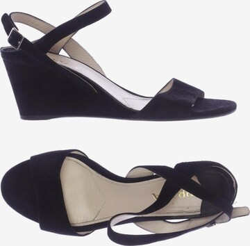 PRADA Sandalen 40 in Schwarz: predná strana