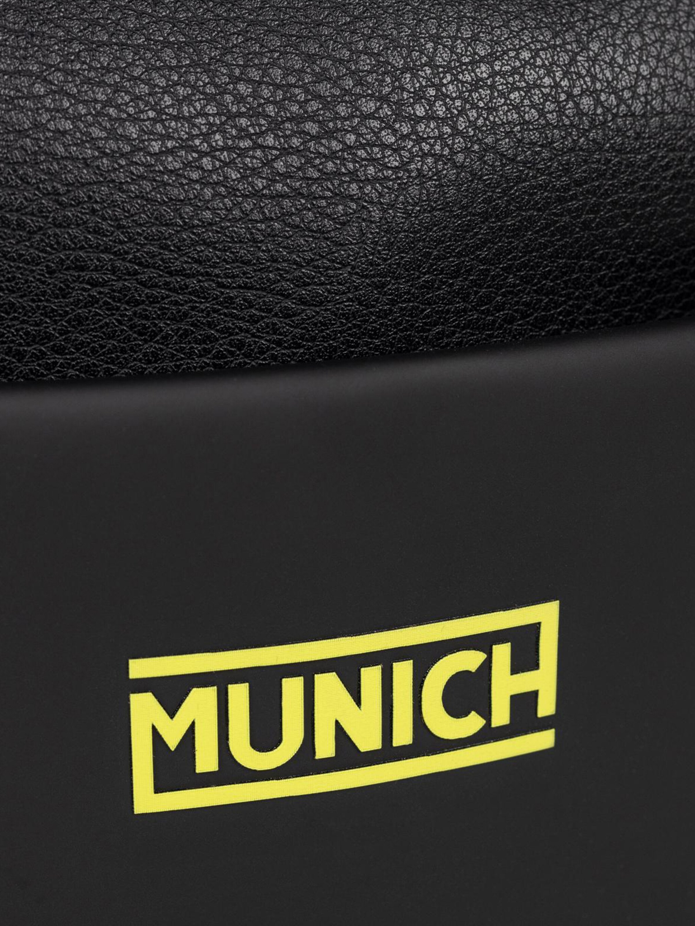 juoda MUNICH Rankinė su ilgu dirželiu ' JUNGLE '