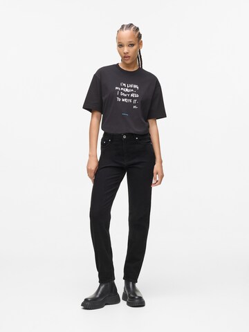KARL LAGERFELD JEANS Tapered Jeans i sort: forside