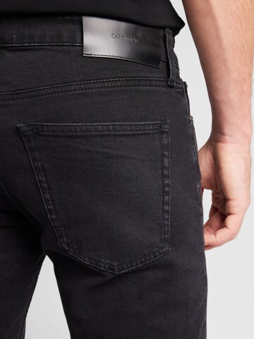Calvin Klein Úzky strih Džínsy - Čierna