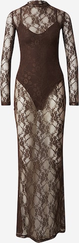 Robe Hoermanseder en marron : devant