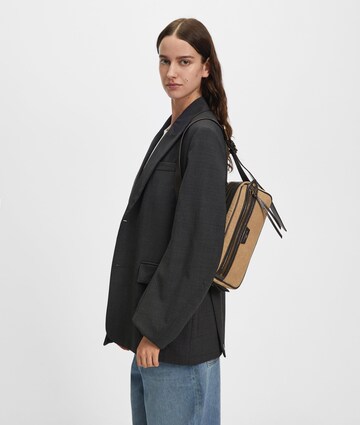 Liebeskind Berlin Shoulder Bag in Brown: front