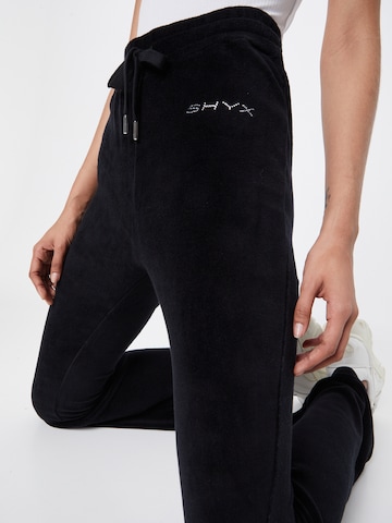 SHYX جينز ذات سيقان واسعة سراويل 'Fergie' بلون أسود