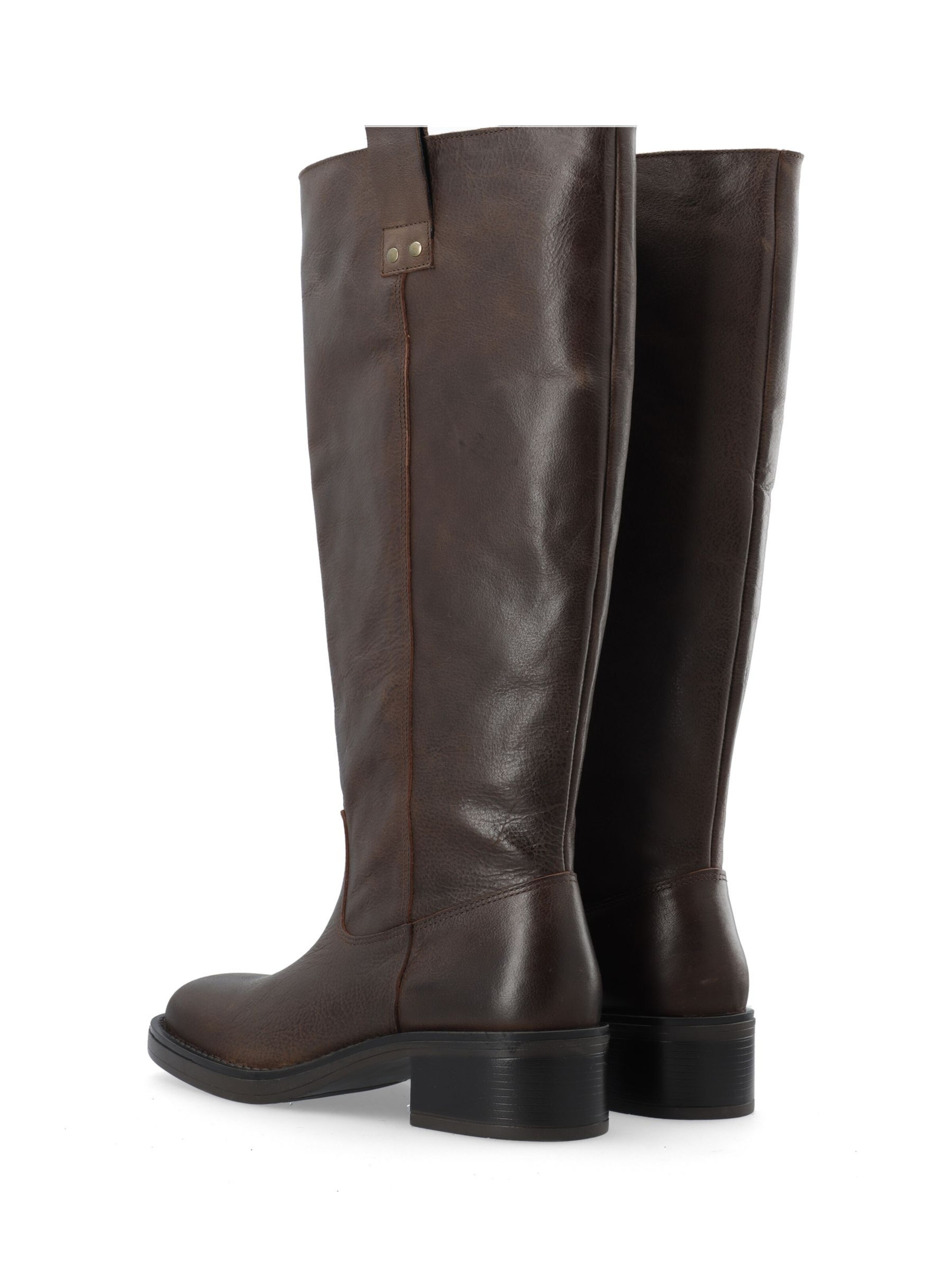 Bianco Boots in Brown