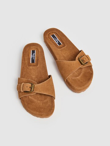 Pepe Jeans Mules 'OBAN BASIC' in Brown