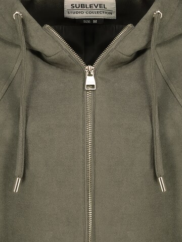 Sublevel Between-season jacket in Green